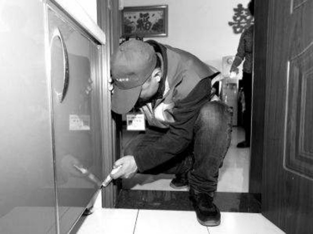 西安消杀公司对购物商场小区等地进行消杀活动